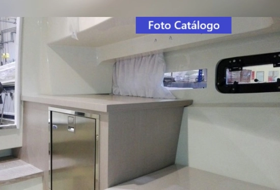 Invictus Yacht CX 240 de segunda mano en venta