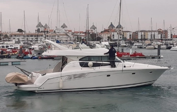 Jeanneau Prestige 42 usado à venda