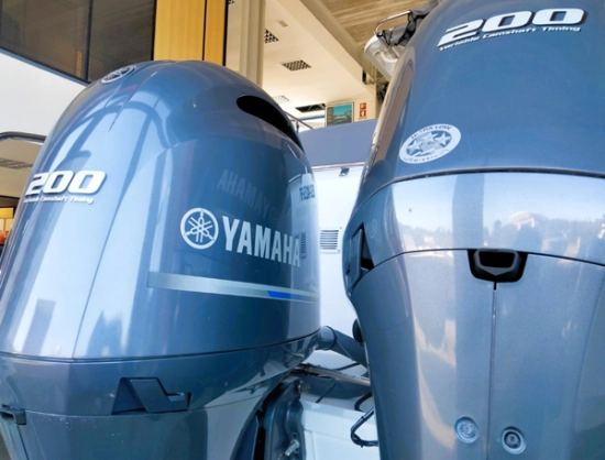 Jeanneau Cap Camarat 9.0 CC de segunda mano en venta