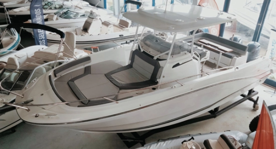 Jeanneau Cap Camarat 9.0 CC de segunda mano en venta