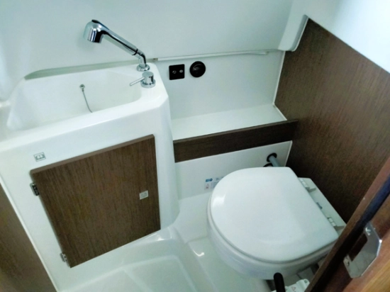 Jeanneau Cap Camarat 9.0 CC de segunda mano en venta