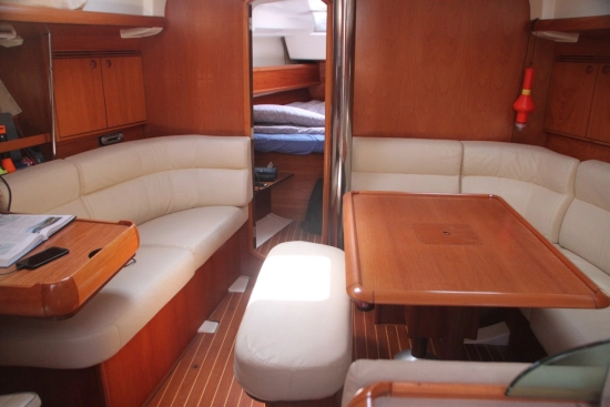 Jeanneau Sun Odyssey 40.3 usado à venda