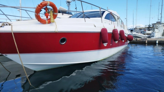 Beneteau Montecarlo 37 Hard Top usata in vendita