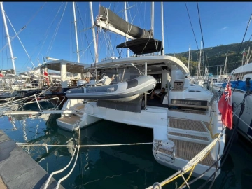 Lagoon 50 usata in vendita