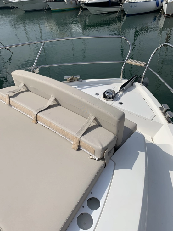 Sealine C330 de segunda mano en venta
