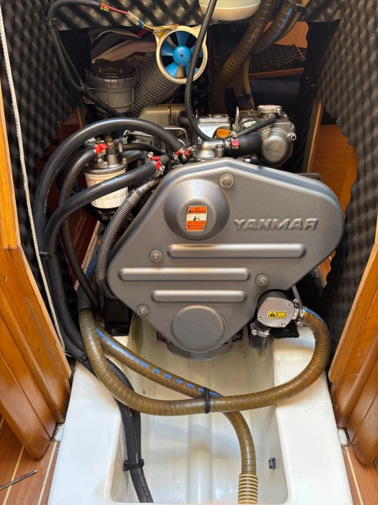 Custom Sun Odyssey 39i usado à venda