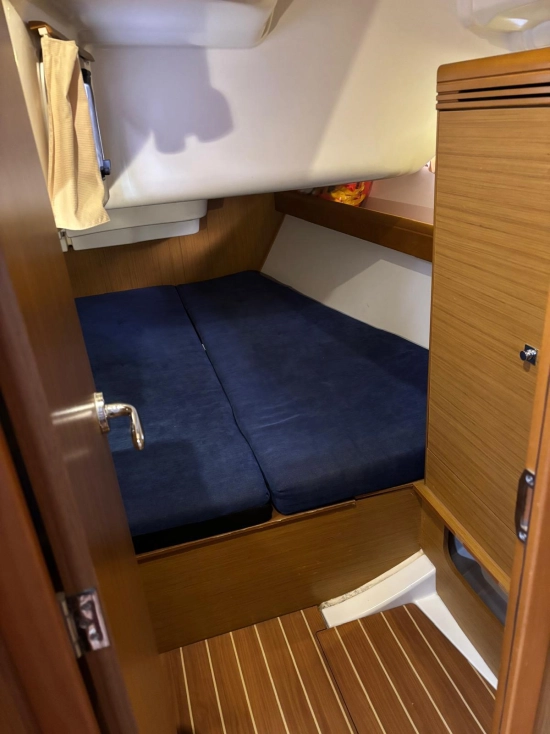 Custom Sun Odyssey 39i usado à venda