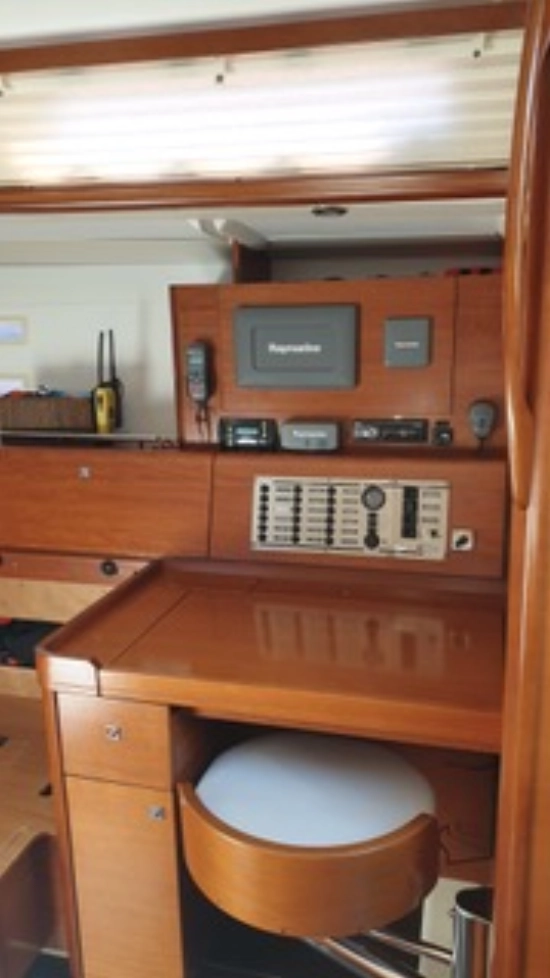 Dufour Yachts 45E usado à venda