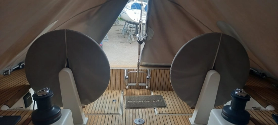 Dufour Yachts 45E usado à venda