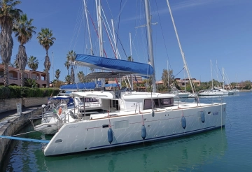Lagoon 450F usata in vendita