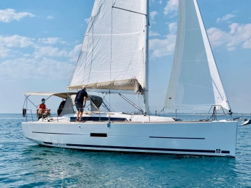 Dufour Yachts DUfour 360 usata in vendita