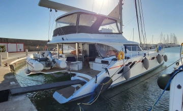 KNYSNA 550F usata in vendita