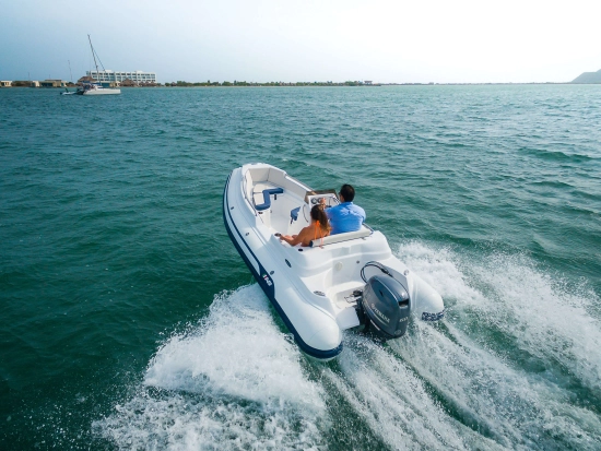 AB Inflatables Nautilus 15 DLX nuova in vendita