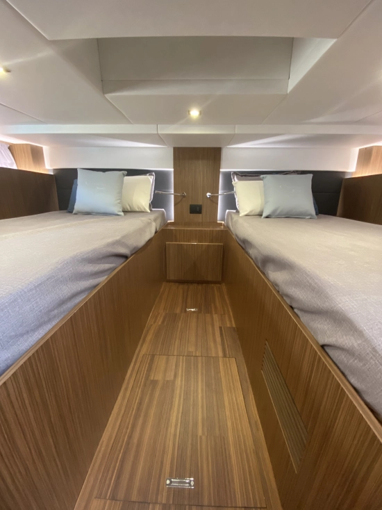 Cayman Yachts 400WA nuevo en venta