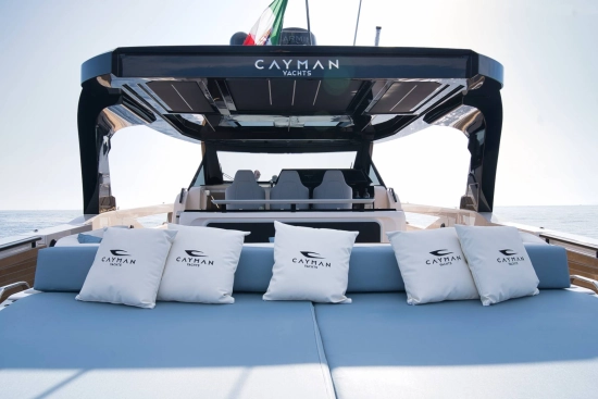Cayman Yachts 540WA nuevo en venta