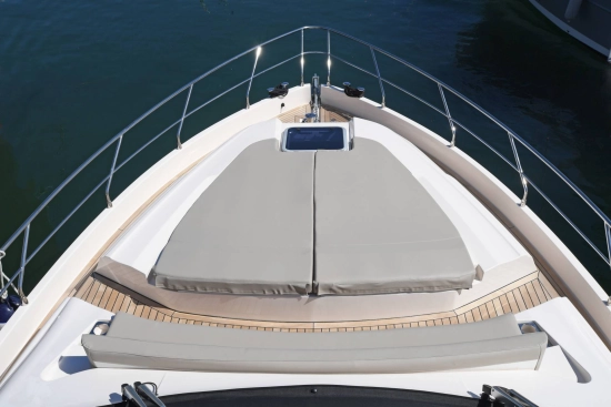 Cayman Yachts F520 Flybridge nuevo en venta