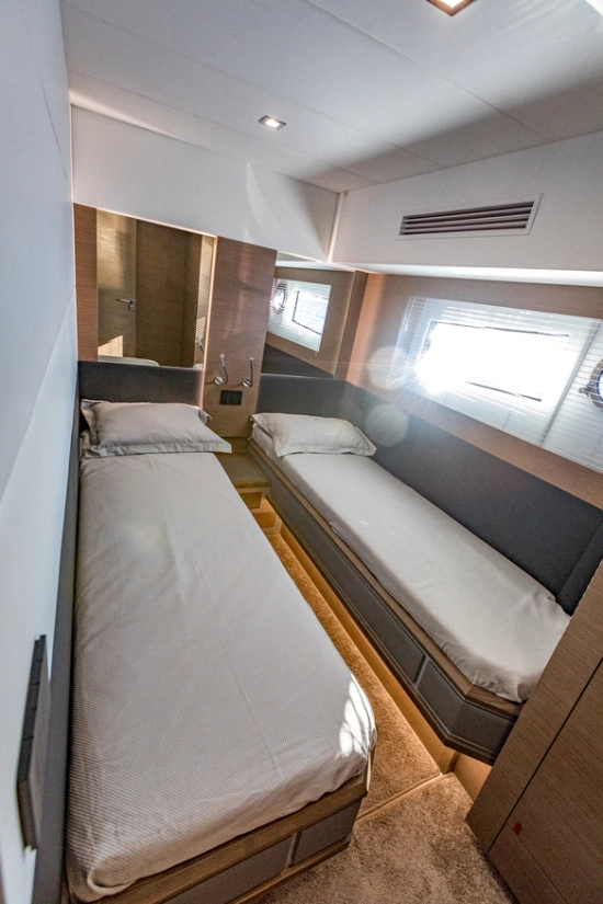 Cayman Yachts S520 nuevo en venta