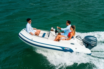 AB Inflatables Nautilus 12 DLX nuevo en venta