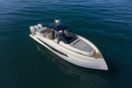 Astondoa 377 Coupe Outboard nuevo en venta