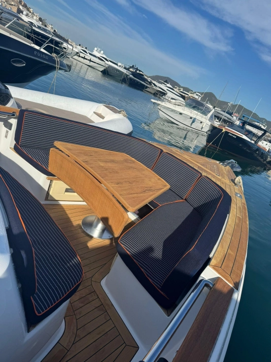 Fjord 36 Open usata in vendita