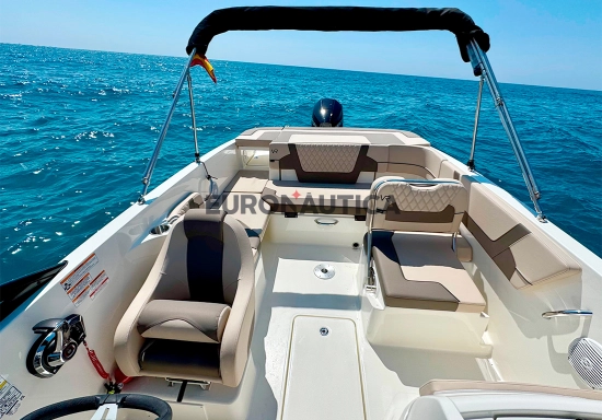 Bayliner Vr6 Bowrider Ob usado à venda