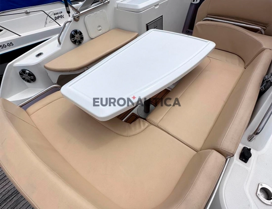 Beneteau Monte Carlo 27 usado à venda