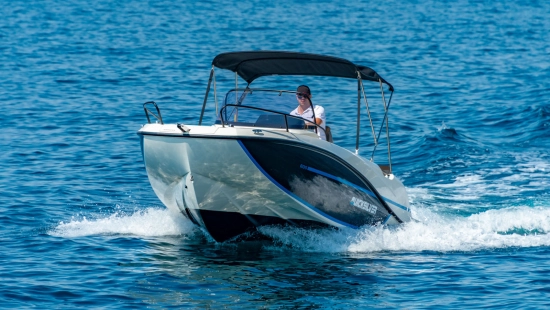 Quicksilver Open Activ 605 novos à venda
