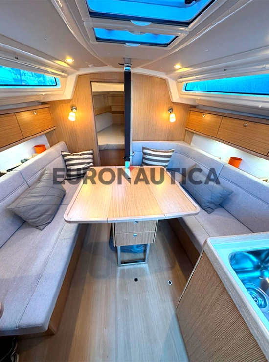 Bavaria Yachts 34 Cruiser usado à venda