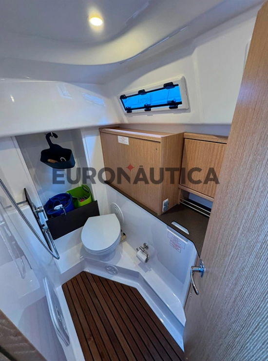 Bavaria Yachts 34 Cruiser usado à venda