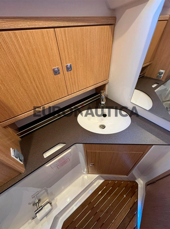 Bavaria Yachts 34 Cruiser usado à venda