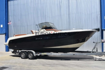 Invictus Yacht Cx250 de segunda mano en venta