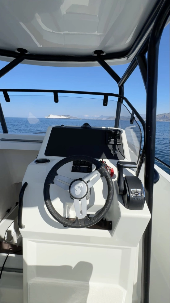 Beneteau Flyer 8 SPACEdeck novos à venda