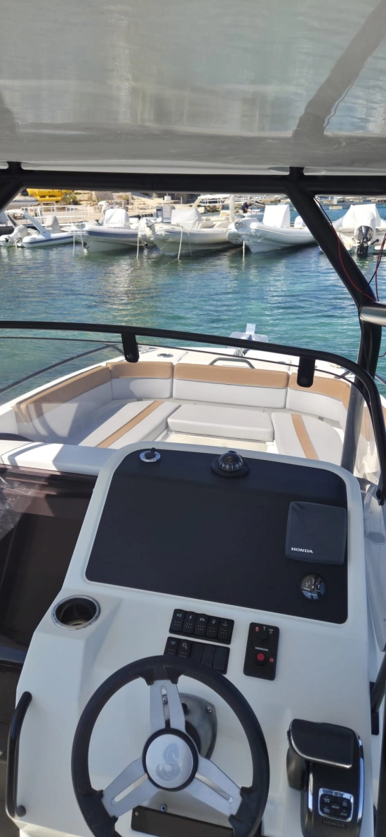 Beneteau Flyer 8 SPACEdeck novos à venda