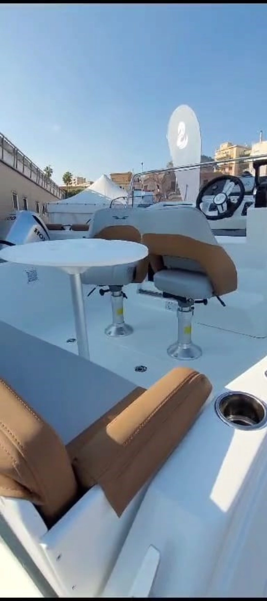 Beneteau Flyer 6 SUN deck nuevo en venta