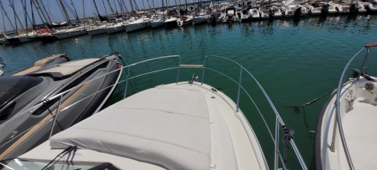 Beneteau Antares 30 FLY usado à venda
