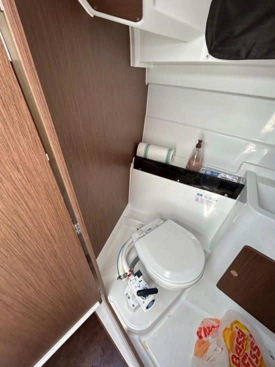 Beneteau Antares 8 de segunda mano en venta