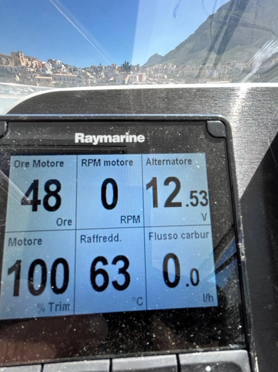Beneteau Antares 8 de segunda mano en venta