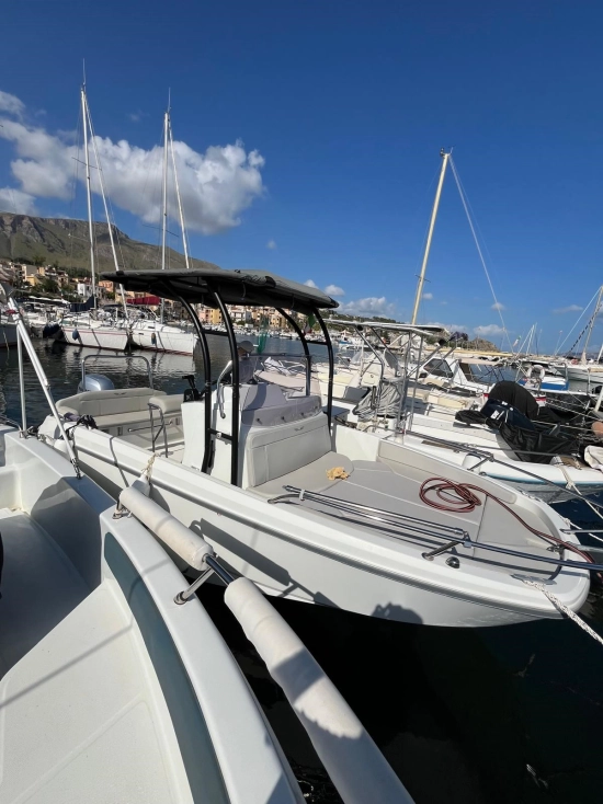 Beneteau Flyer 6 SPACE deck usado à venda