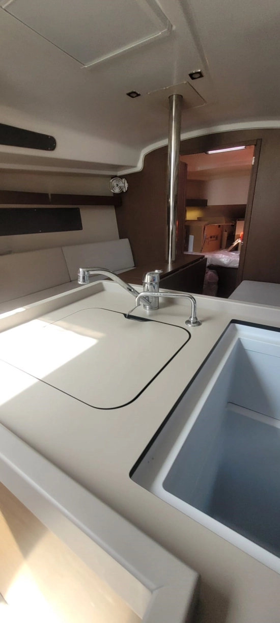 Beneteau Oceanis 34.1 nuevo en venta