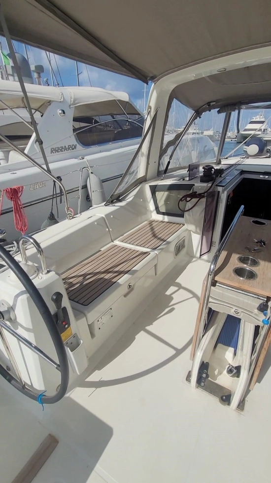 Beneteau Oceanis 41.1 usado à venda
