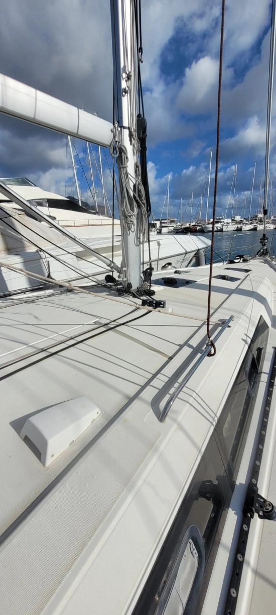 Beneteau Oceanis 41.1 usado à venda