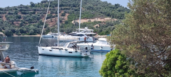 Beneteau Oceanis 41.1 usado à venda
