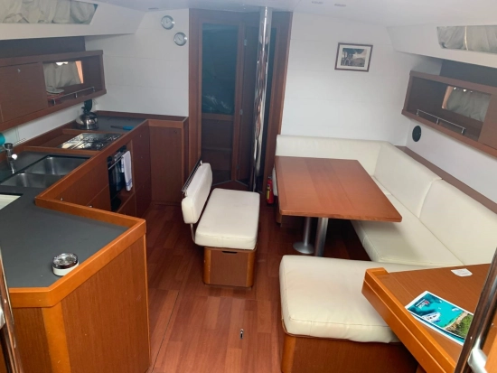Beneteau Oceanis 45 usado à venda