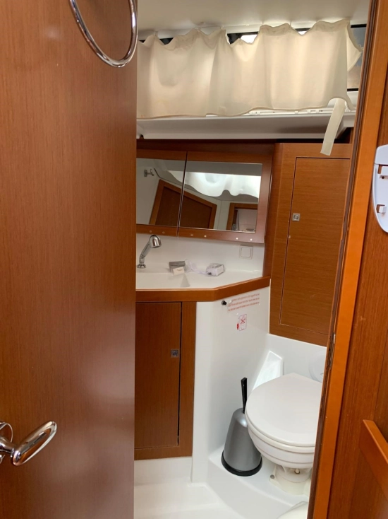 Beneteau Oceanis 45 usado à venda