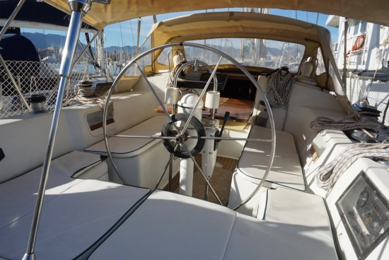 Jeanneau VOYAGE 12.50 usado à venda