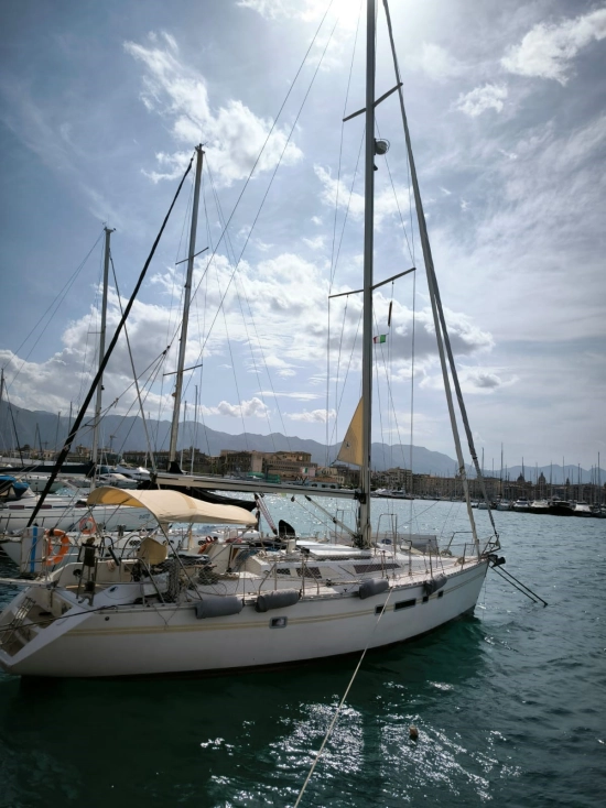 Jeanneau VOYAGE 12.50 usado à venda