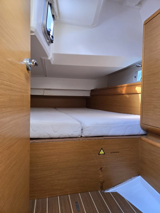 Jeanneau Sun Odyssey 439 usado à venda