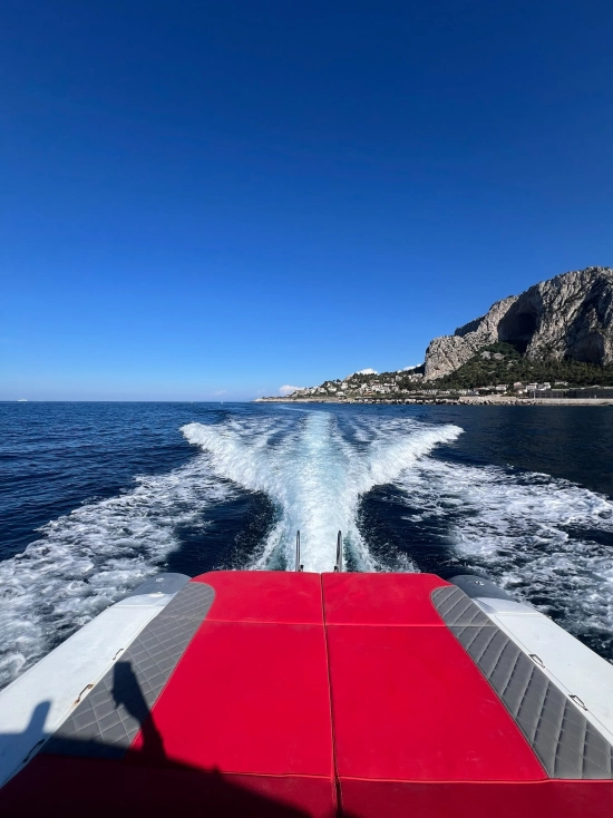 Doviboat Supremus 33 usata in vendita