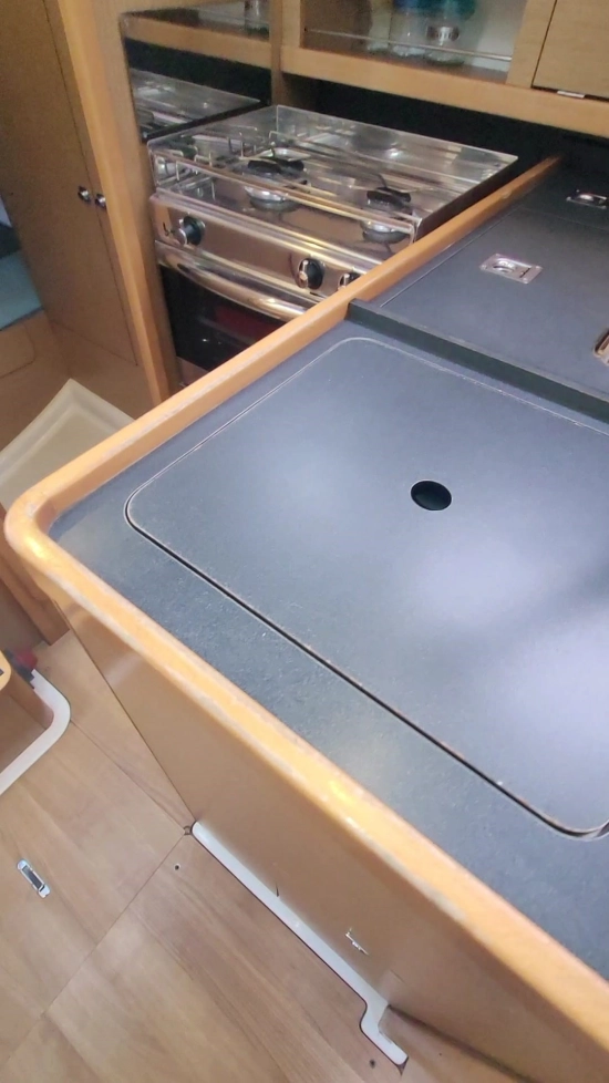 Jeanneau Sun Odyssey 319 usata in vendita