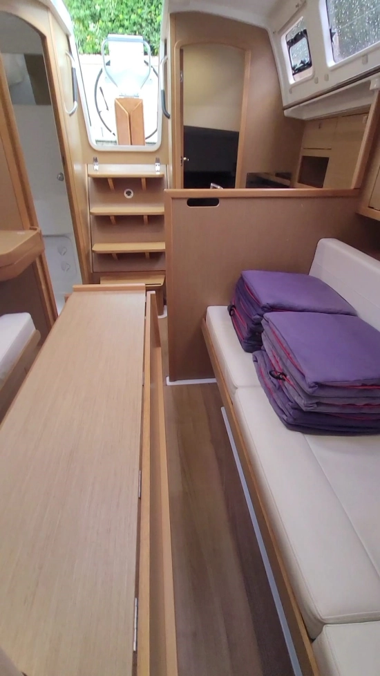 Jeanneau Sun Odyssey 319 usata in vendita